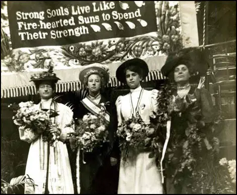 Released suffragette prisoners: Maud Joachim, Elsie Howey, Vera Wentworth and Florence Haig