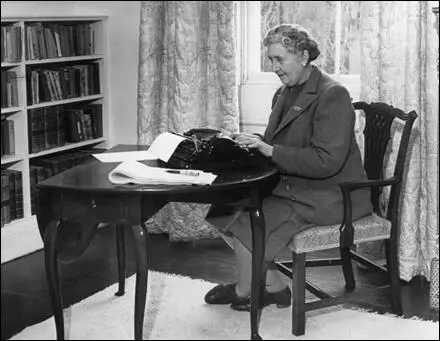 Agatha Christie (1946)