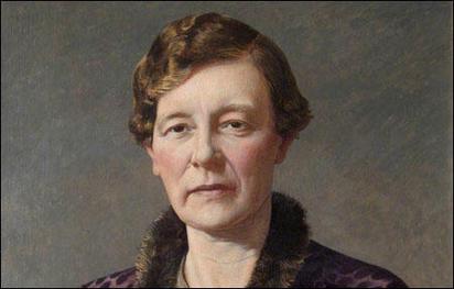 Dr. Flora Murray 1869-1923 and Dr. Louisa Garrett Anderson 1873‑1943