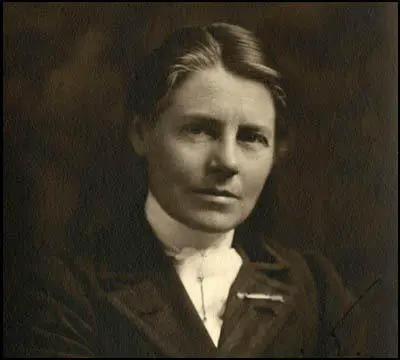 Evelina Haverfield (c. 1910)