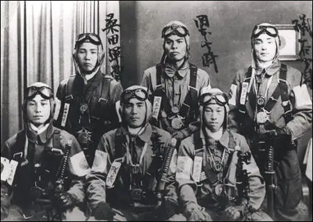 Kamikaze pilots before flying to their death