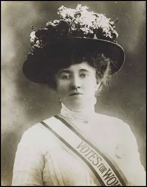 Kitty Marion (c. 1909)