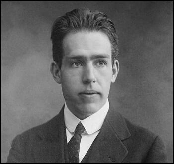 Niels Bohr