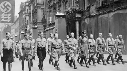 Wilhelm Frick, Hermann Kriebel, Erich Ludendorff, Adolf Hitler, Wilhelm Brückner and Ernst Roehm in 1923