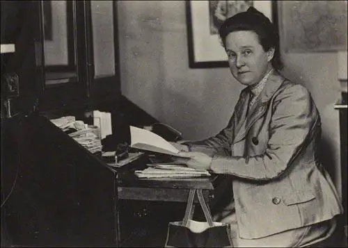 Millicent Garrett Fawcett (1910)