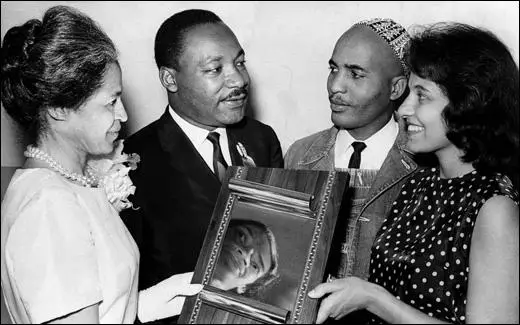 Rosa Parks, Martin Luther King Jr, James Bevel, Diane Nash (1965)