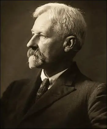 Henry Nevinson (c. 1900)