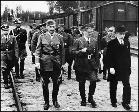 Carl Mannerheim, Adolf Hitler and Risto Ryti on 6th June 1942.
