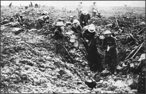 Canadians dig in along the remainsof a German trench at Vimy Ridge.